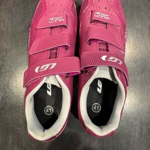 Cycle shoes